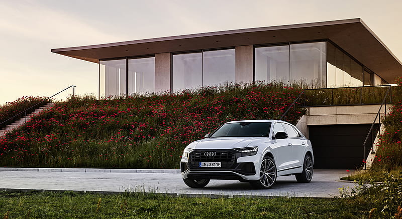 2021 Audi Q8 TFSI e Plug-In Hybrid (Color: Glacier White) - Front , car, HD wallpaper