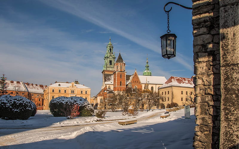 Winter in Krakow, Poland, castle, winter, Wawel, lantern, Poland, Krakow, HD wallpaper