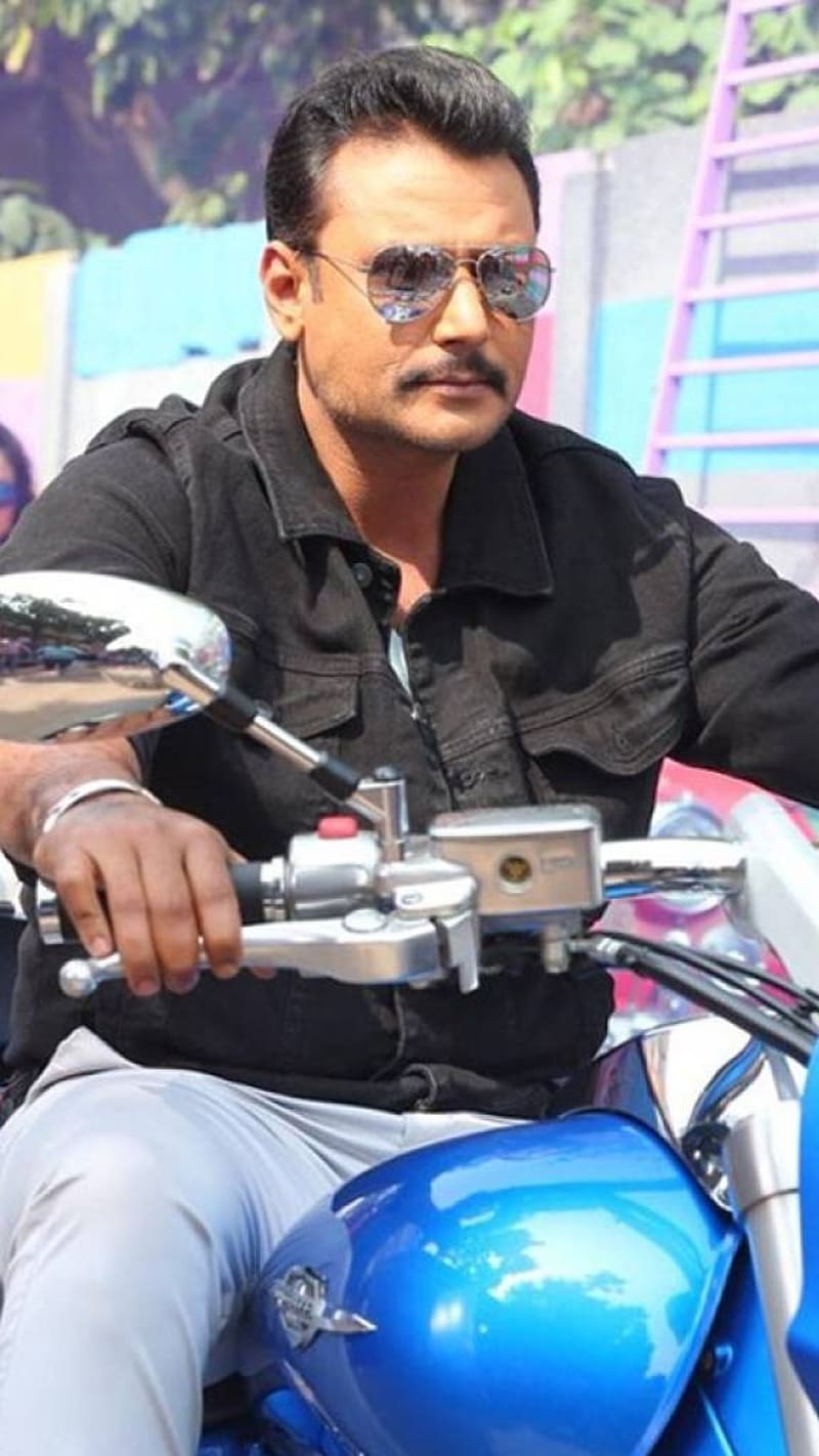 D Boss, Riding Bike, actor, darshan thoogudeepa, HD phone wallpaper | Peakpx