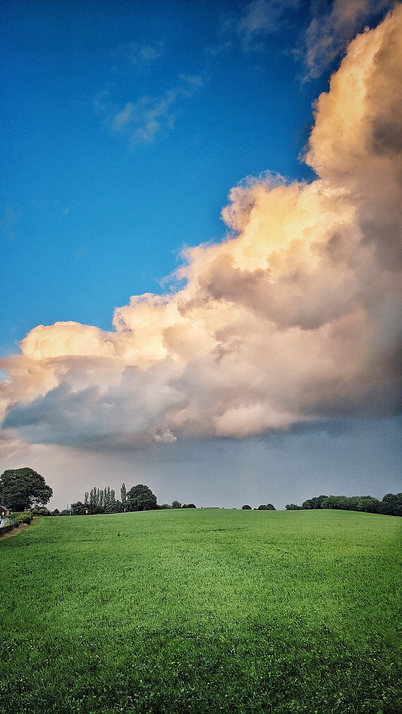 Big Cloudy, blue, chesterfield, cloud, countryside, derbyshire, farmland, peak district, sky, HD phone wallpaper
