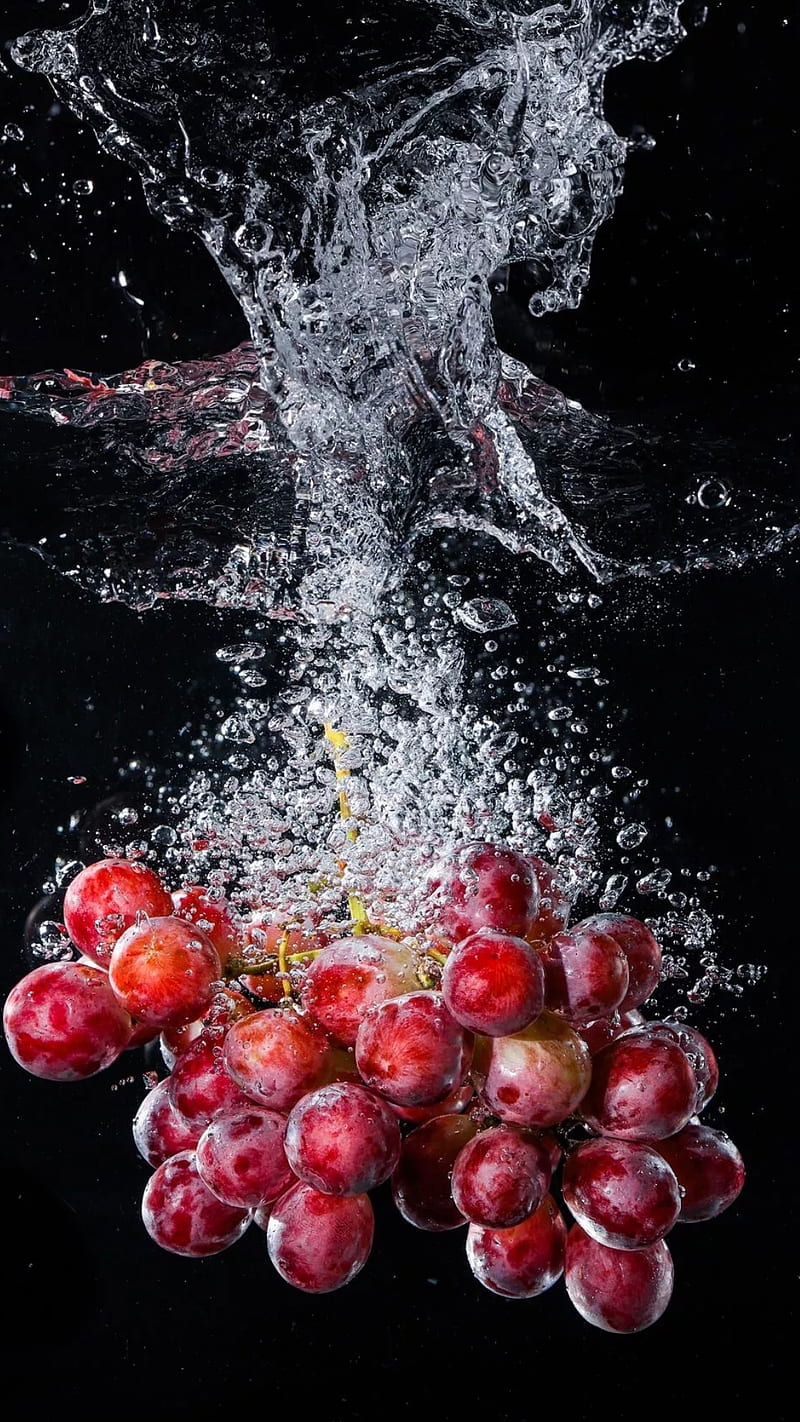 red grapes, fruit, food, water, splash, grapes, red, HD phone wallpaper