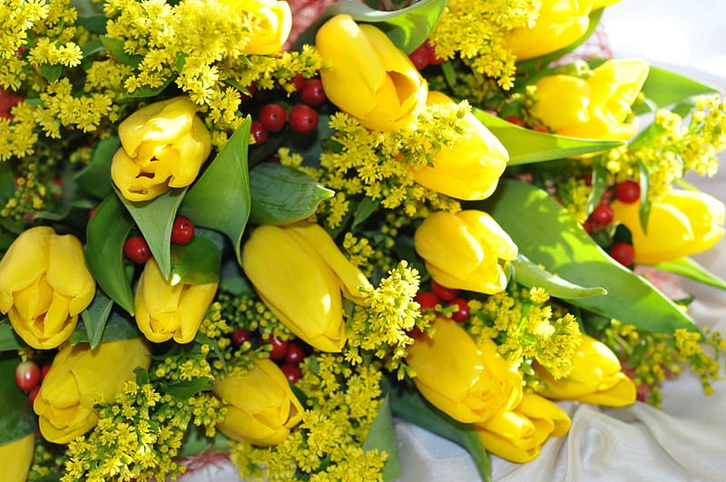 Tulips, still life, berries, bouquet, yellow, arrangement, Spring, HD wallpaper