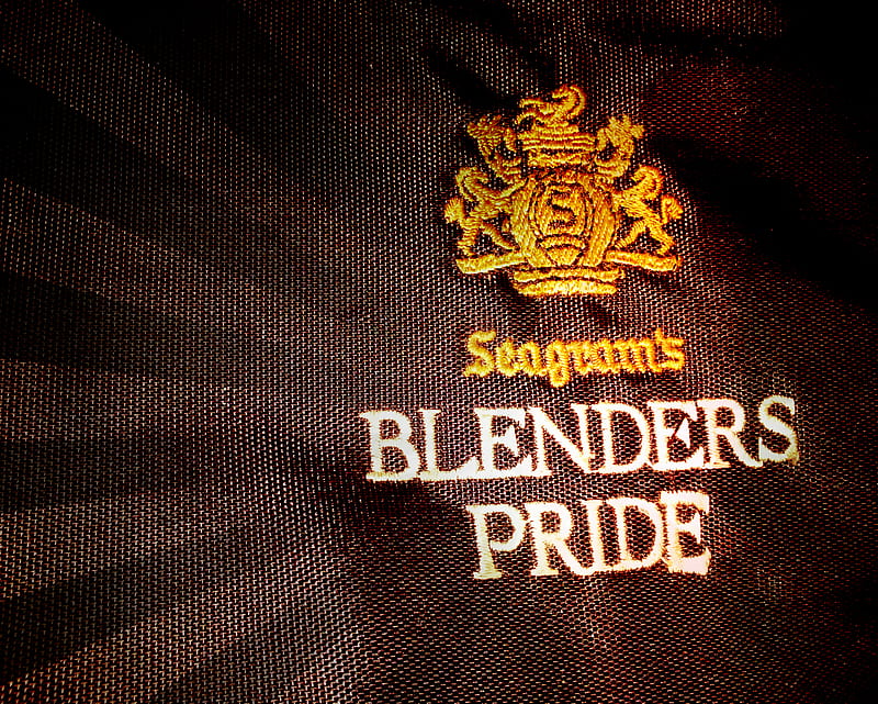 Blenders Pride, abstract, black, retro, seagrams, HD wallpaper
