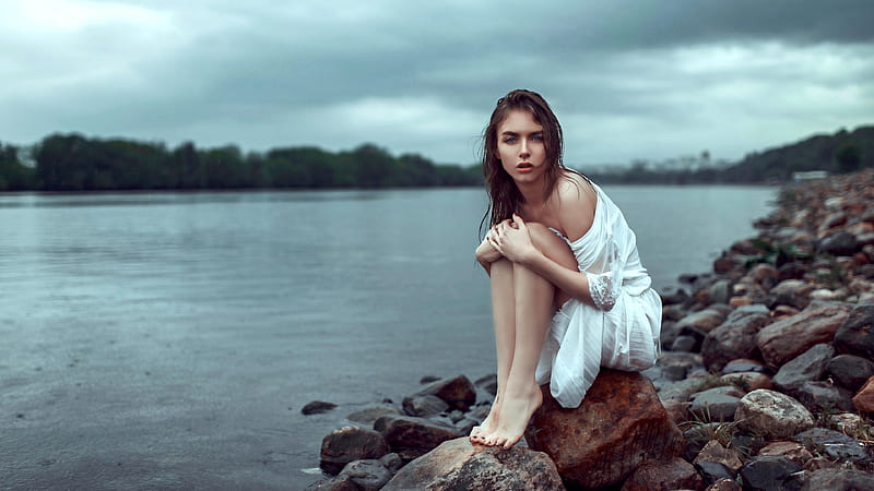 On the river bank, girl, legs, bank, feet, sitting, barefoot, river, land, HD wallpaper