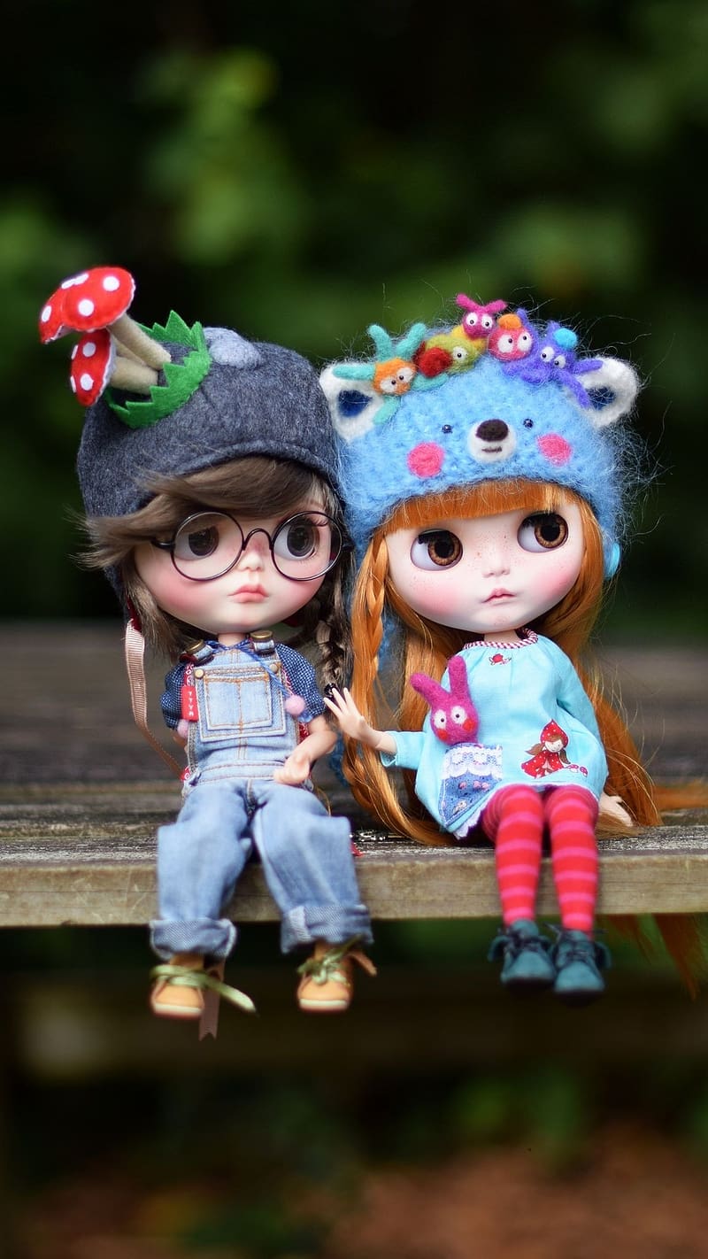 Whatsapp dp cute discount doll friendship images