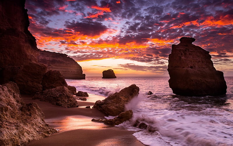 Cliff Beach, shore, rock, shadow, yellow, sunset, waves, sky, clouds, beach, tide, sand, nature, cliff, night, HD wallpaper