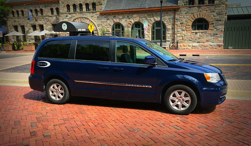 New Taxi In Ann Arbor Michigan, Michigan, Ann, Blue, Arbor, Taxi, HD wallpaper