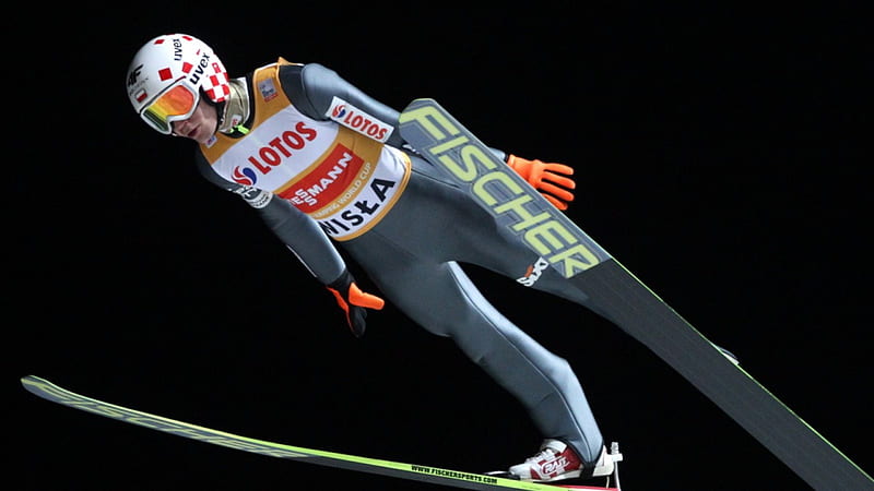 Kamil Stoch - gold medal in ski jumping medal, Kamil Stoch, gold, Polska, jumping, Poland, Stoch, HD wallpaper