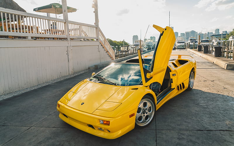 Lamborghini Diablo, yellow sports car, front view, yellow supercar, lambo doors, Italian sports cars, Lamborghini, HD wallpaper