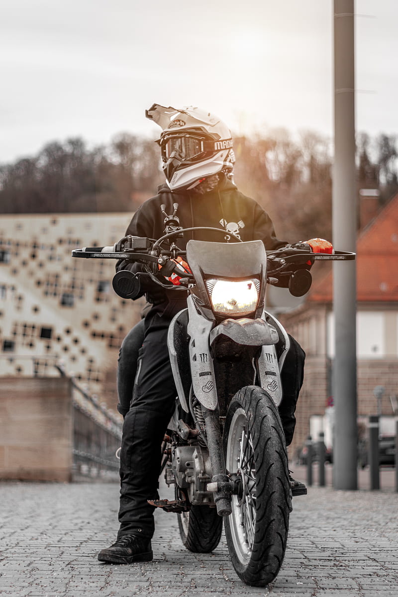 motorcyclist, motorcycle, helmet, sunlight, HD phone wallpaper