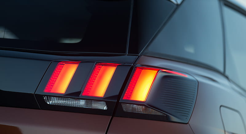 2017 Peugeot 3008 - Tail Light, car, HD wallpaper | Peakpx