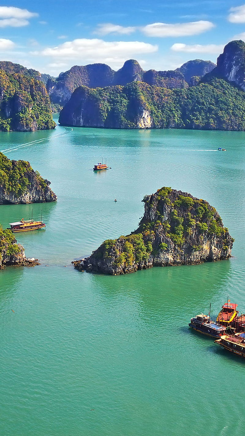 Halong Bay, boats, islands, vietnam, water, HD phone wallpaper