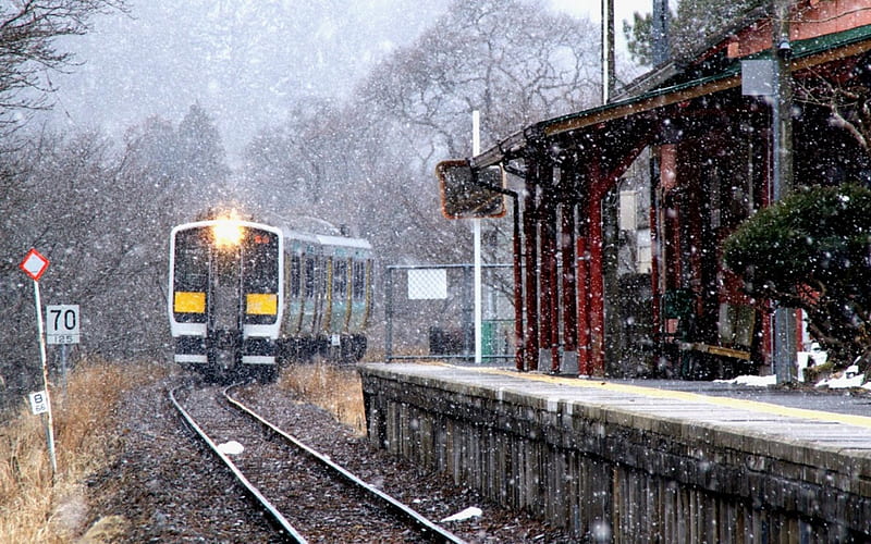 commuter train arriving in winter, station, train, snow, tracks, HD wallpaper
