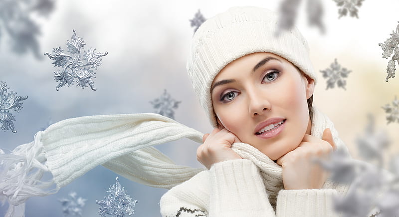 Beautiful Woman, pretty, bonito, woman, sweet, cold, hand, beauty, face, female, lovely, smile, winter time, lips, winter, hat, happy, hands, girl, snowflakes, lady, eyes, HD wallpaper