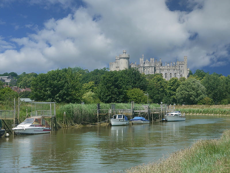 Arundel Castle and River Arun, Castle, River, Sussex, Boats, Sunshine, HD wallpaper