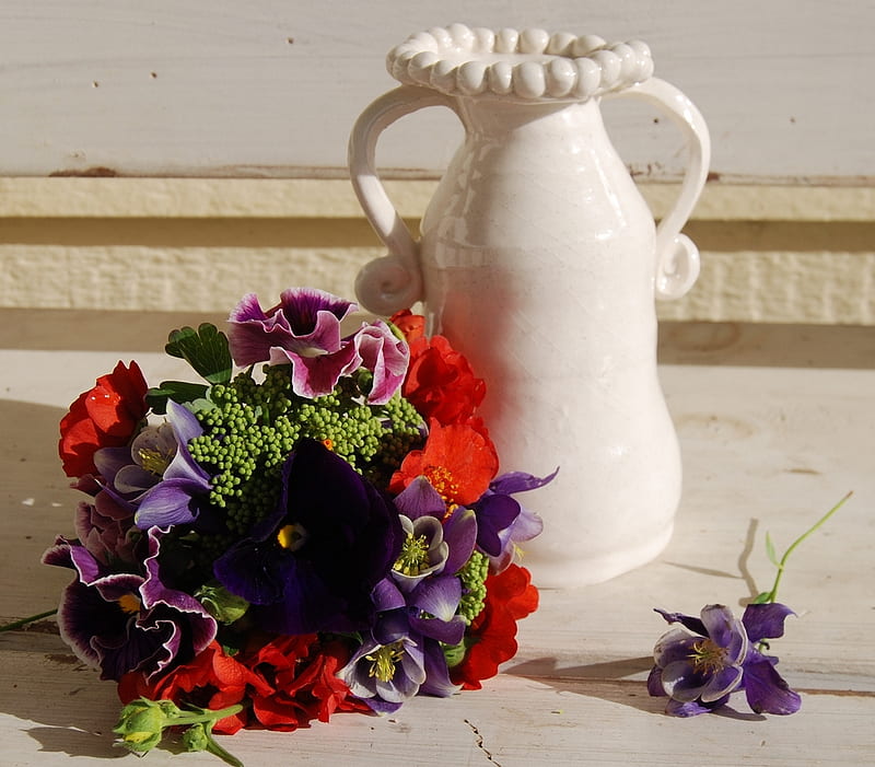 still life, bouquet, flowers, antique vase, variable, HD wallpaper
