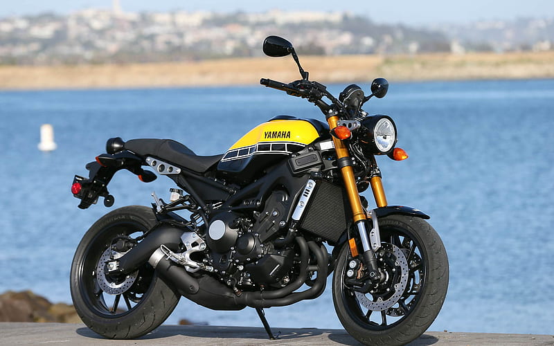 Yamaha XSR900, 2020, city bike, side view, new black and yellow XSR900, japanese motorcycles, Yamaha, HD wallpaper