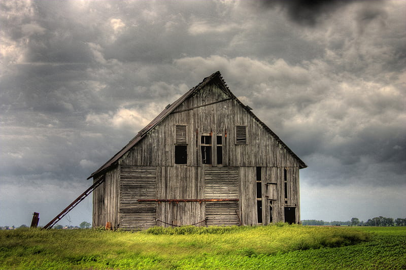 Old Barn, hayloft, hay, old, barn, farm, conveyor, farmland, farmer, storage, storm clouds, wood, HD wallpaper