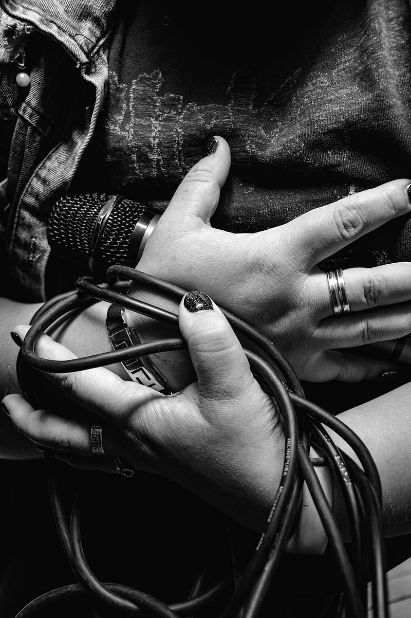 microphone, wire, hands, bw, decoration, HD phone wallpaper