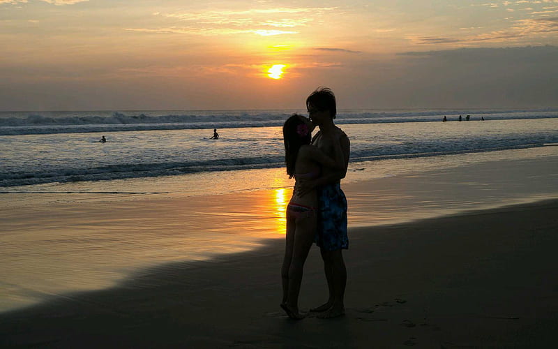 Pareja, playa, puesta de sol, amor, Fondo de pantalla HD | Peakpx