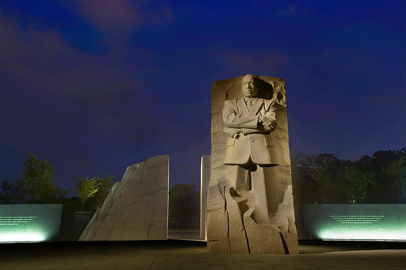Martin's Memorial @ Dusk, Martin Luther King Jr, 4256x2832, Washington DC, desenho, memorial, dom, American, elegant, lights, stone, High Def, US historical figure, political, night, HD wallpaper