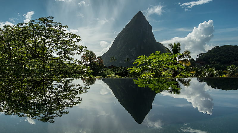 Caribbean Reflection Of Saint Lucia Soufriere Mountain Clouds And Trees On Lake Nature, HD wallpaper