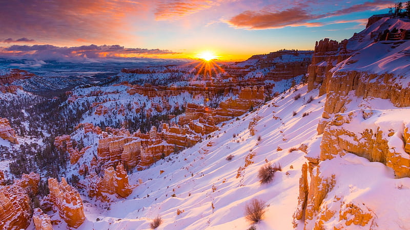 Bryce Canyon National Park, sunset, sky, canyon, winter, fiery, bonito, snow, national park, Utah, HD wallpaper