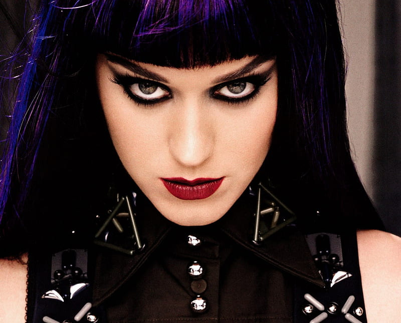 1. Katy Perry's Blue Hair and Makeup Transformation - wide 2
