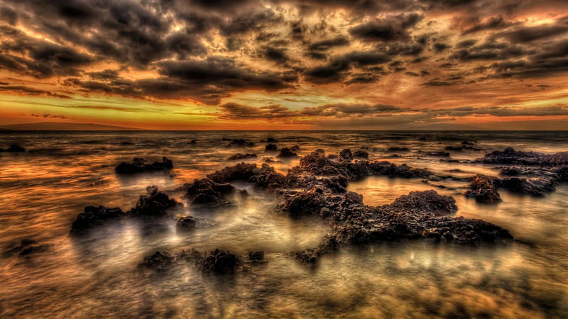 wonaderful sunset on maui hawaii seashore r, rocks, shore, brown, lava, r, sunset, clouds, sea, HD wallpaper