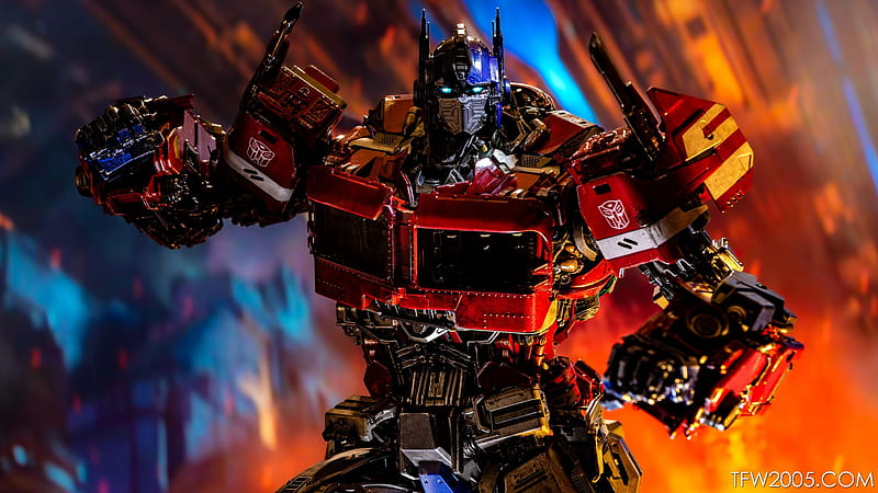 Threezero Transformers: Bumblebee Premium Optimus Prime Gallery -  Transformers News, HD wallpaper | Peakpx