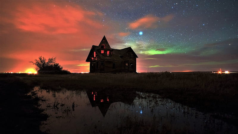 Aurora & Sunset over Abandoned House, Aurora Borealis, Sky, Clouds, Fields, Ponds, Sunsets, Nature, HD wallpaper