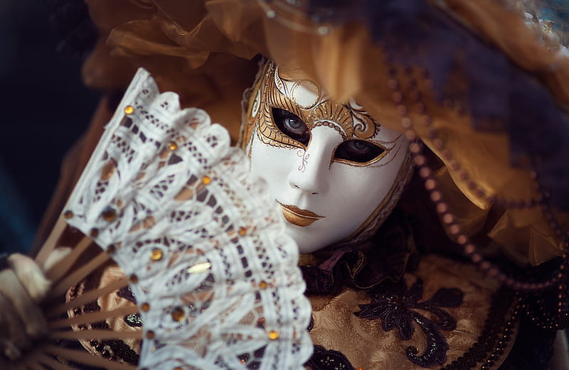 Venice Carnival, girl, golden, fan, white, mask, hand fan, woman, HD wallpaper
