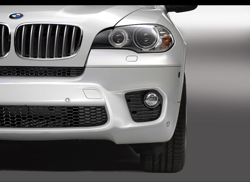 2011 BMW X5 M Sport Package - Lights Off - Front Angle View , car, HD wallpaper