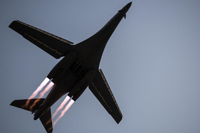 B-1B Lancer, Four engine, variable-sweep wing, jet powered, Rockwell, supersonic, heavy strategic bomber, HD wallpaper