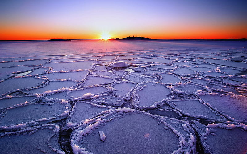Sunset on the frozen sea, dusk, shine, sunset, sea, frosty sunrise, light, frost, dawn, frosted, North, ocean, sunlight winter, water, snow, ice, sunshine, nature, Arctic, frozen, scene, landscape, HD wallpaper