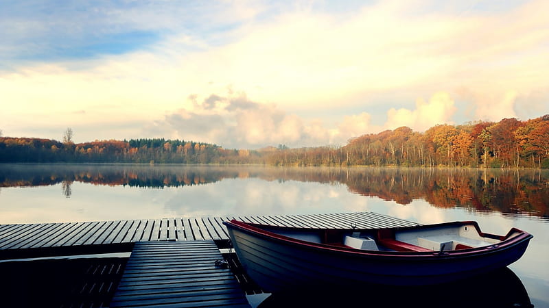 rowboat waiting at the dock, forest, boat, dock, clouds, lake, HD wallpaper