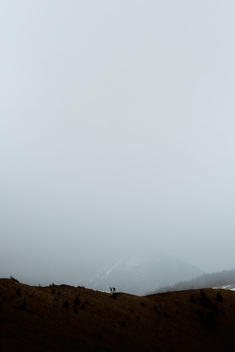 mountains, fog, silhouettes, couple, hike, nature, HD phone wallpaper