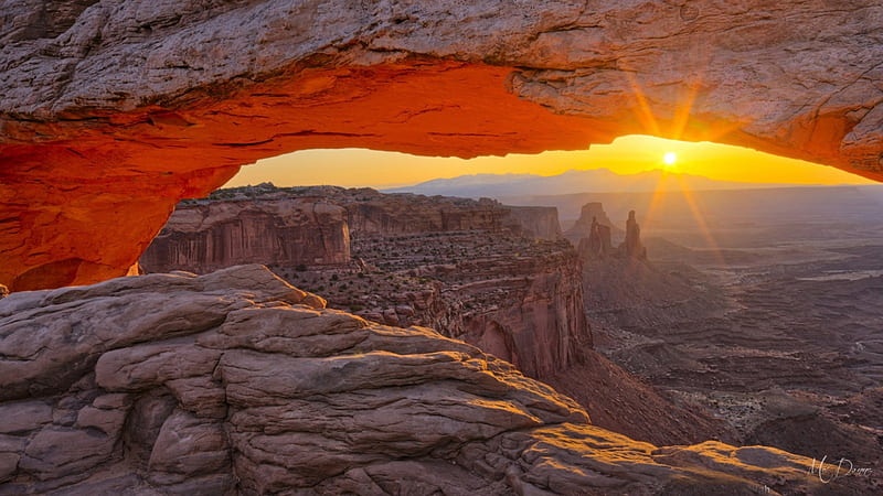 Mesa Arch Sunrise, rock, Canyonlands National Park, mesa, Canyon, arch, sunrise, morning, scenery, Utah, HD wallpaper