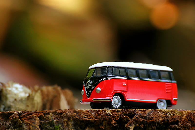 red and white volkswagen t-2 scale model, HD wallpaper