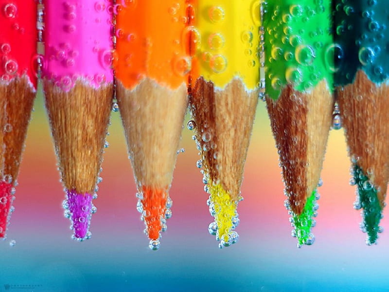 Water Colours, red, orange, yellow, color pencils, still life, water, green, purple, bubbles, blue, HD wallpaper