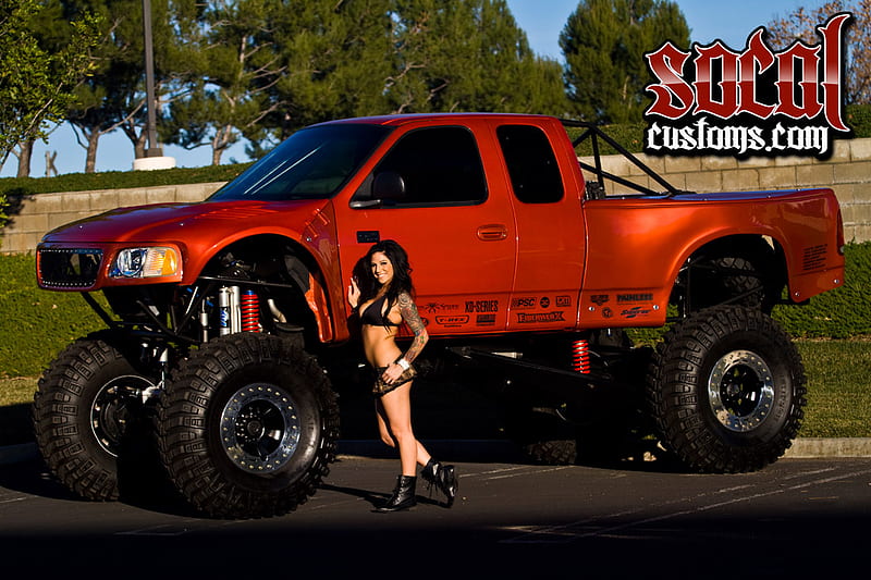 Truck Lift, babe, model, bikini, big truck, HD wallpaper
