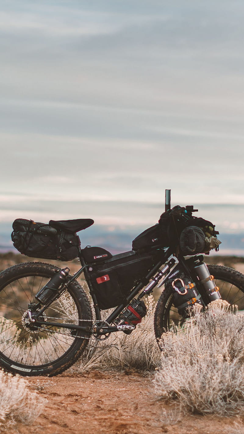 Sports bicycle , desert, wheels, sky background, HD phone wallpaper