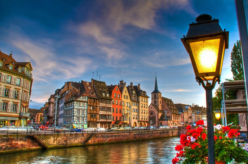 Strasbourg - France, pretty, lantern, bonito, clouds, europe, nice, city, flowers, strasbourg, river, reflection, lovely, town, sky, lake, water, france, summer, nature, HD wallpaper