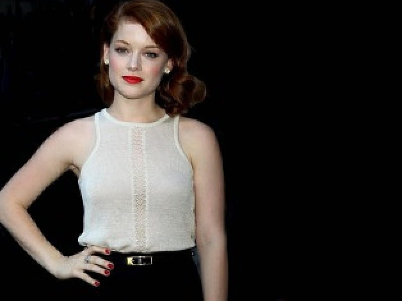 Jane Levy Fakes