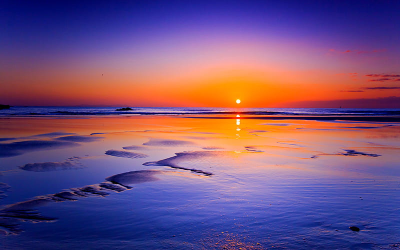 PC Wallpaper 4K - Enchanting Ocean Sunset: A Colorful Fantasy