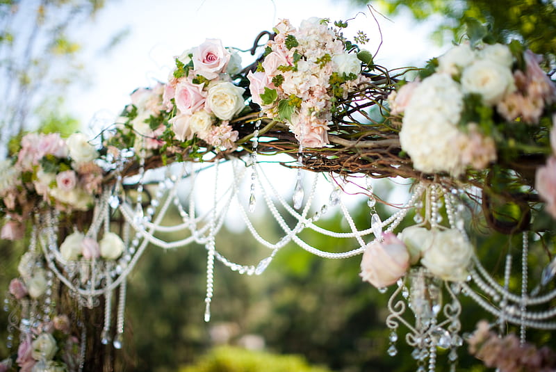 ๑~๑ This Way to the Wedding ๑~๑, crystals, special, big day, event, green, love, bright, siempre, arrangement, pale pink, flowers, light, joyful, romantic, roses, warmth, heavenly, garden, sunshine, nature, pastels colors, HD wallpaper