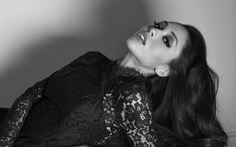 Lindsey Morgan, American actress monochrome, black dress, beautiful brunette, fashion model, HD wallpaper