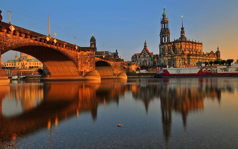 Dresden, Bridge, Germany, Bridge Augustusbryukke, pleasure boats, tourism, HD wallpaper