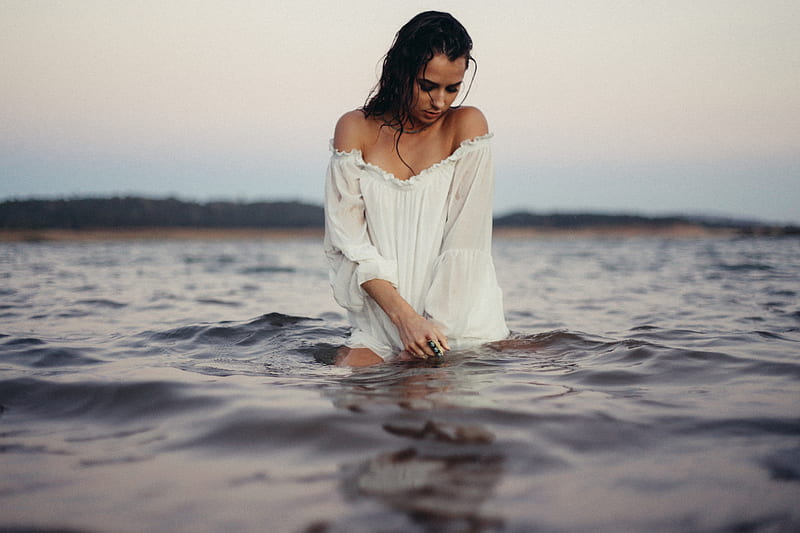 woman posing in body of water, HD wallpaper