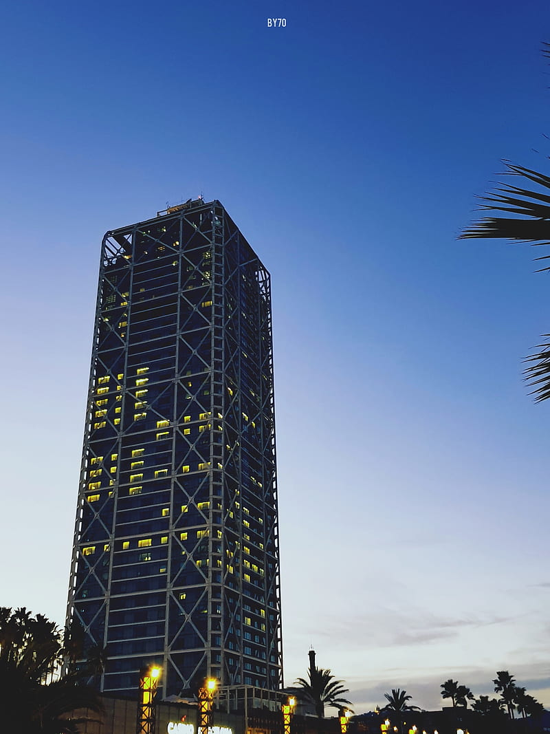 skyscraper, barca, barcelone, blue, building, edge, huawei, sky, tour, HD phone wallpaper